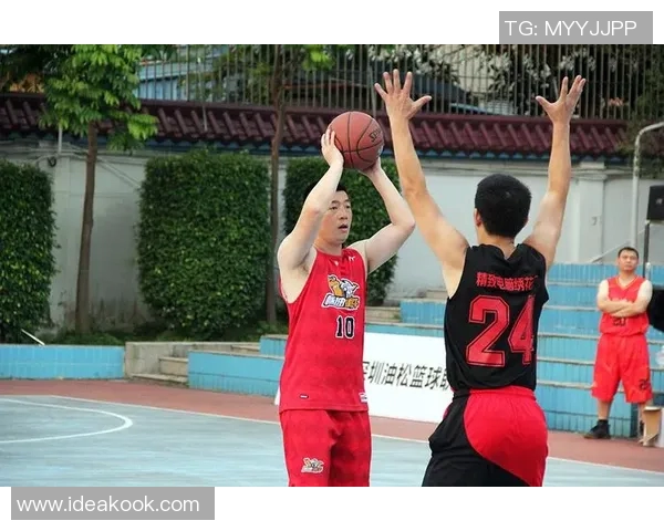 深圳篮球队荣登篮球战术排行榜第五名展现实力与潜力 深圳篮球队荣登篮球战术排行榜第五名展现实力与潜力