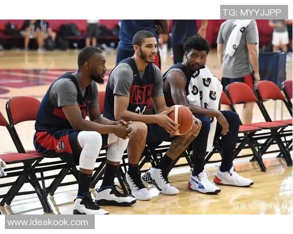 杭州乒乓球队个人能力引发热议球员表现与团队协作的深度探讨 杭州乒乓球队个人能力引发热议球员表现与团队协作的深度探讨