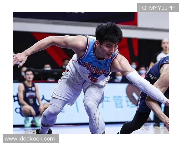 杭州足球队节奏表现分析:数据揭示球队战术与比赛效率的关系 杭州足球队节奏表现分析:数据揭示球队战术与比赛效率的关系